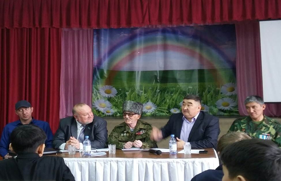 Ауған соғысы ардагерлерімен басқосу. Встреча с ветеранами афганистами в школе. 