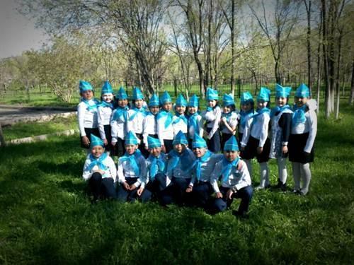 Мектепішілік 5-7 сыныптар арасындағы  «Ән мен сап байқауы» . Школьный конкурс «Смотр строя и песни» среди 5-7 классов.